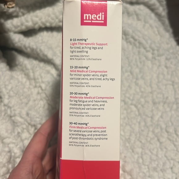 Mediven 42606 compression 15-20mmHg natural closed toe thigh w/topband VI - Picture 4 of 5